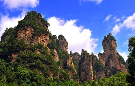 Zhangjiajie National Forest Park.jpg