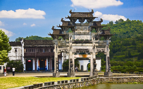 Hu Wenguang’s Archway.jpg