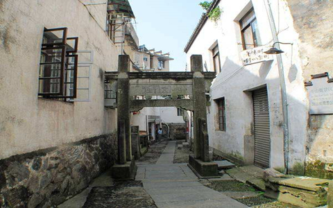 Doushan Street.jpg