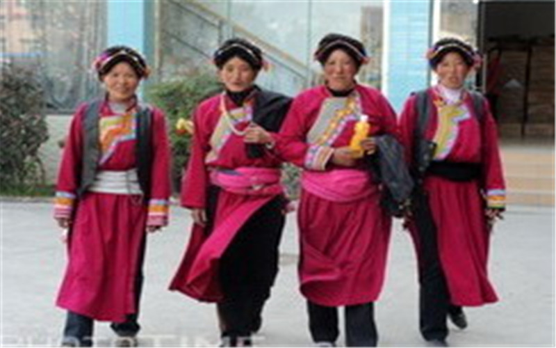 Ethnic Embroidery of Qiang