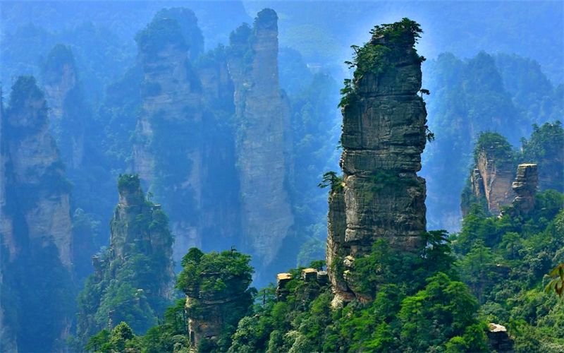 2 Days Classical Zhangjiajie Natural Scenery Tour