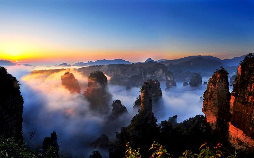 5 Days  Zhangjiajie and Fenghuag Old Town Tour